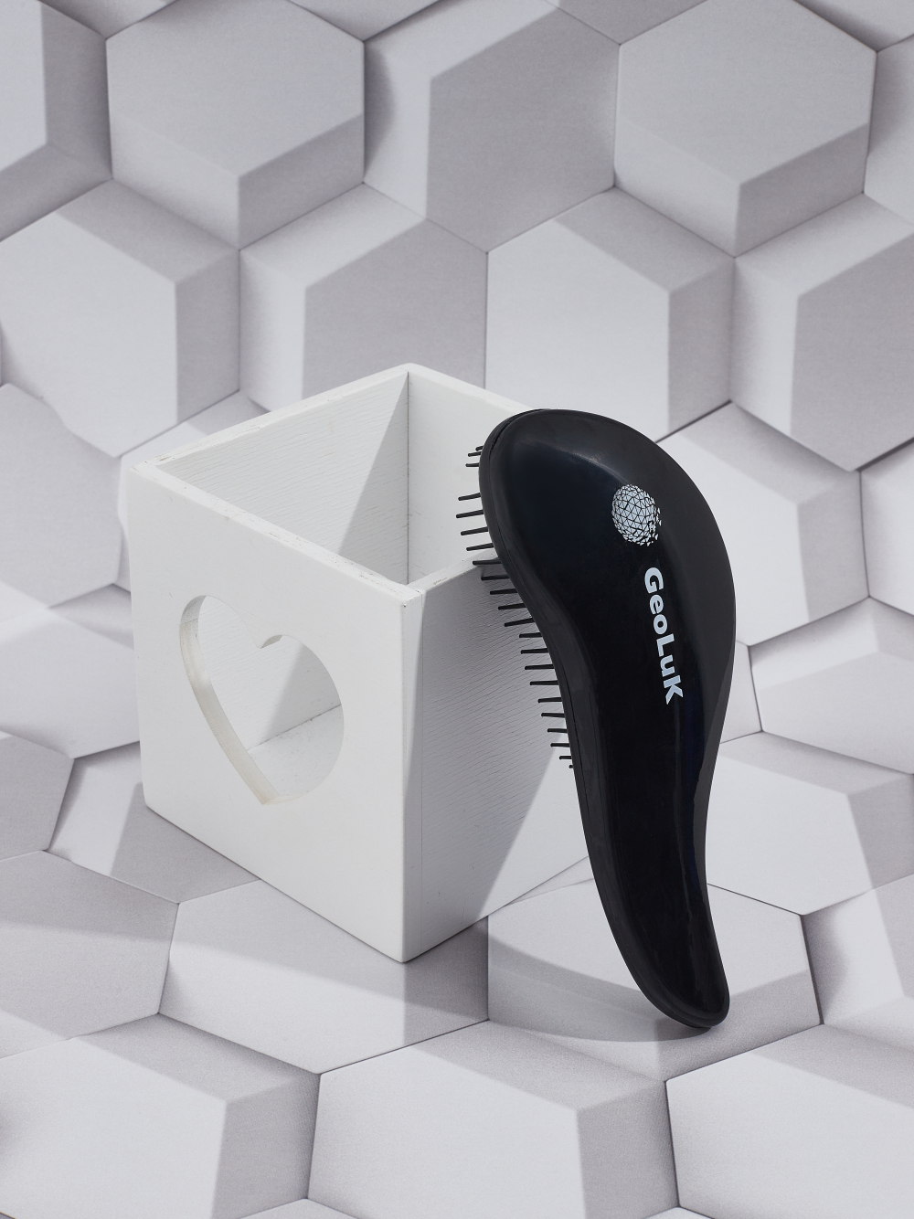 Изображение товара Расческа GeoLuK HairStyle Mini Black