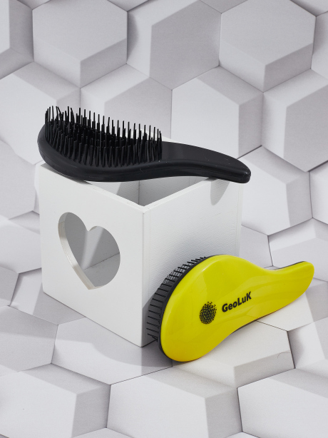 Расческа GeoLuK HairStyle Mini yellow